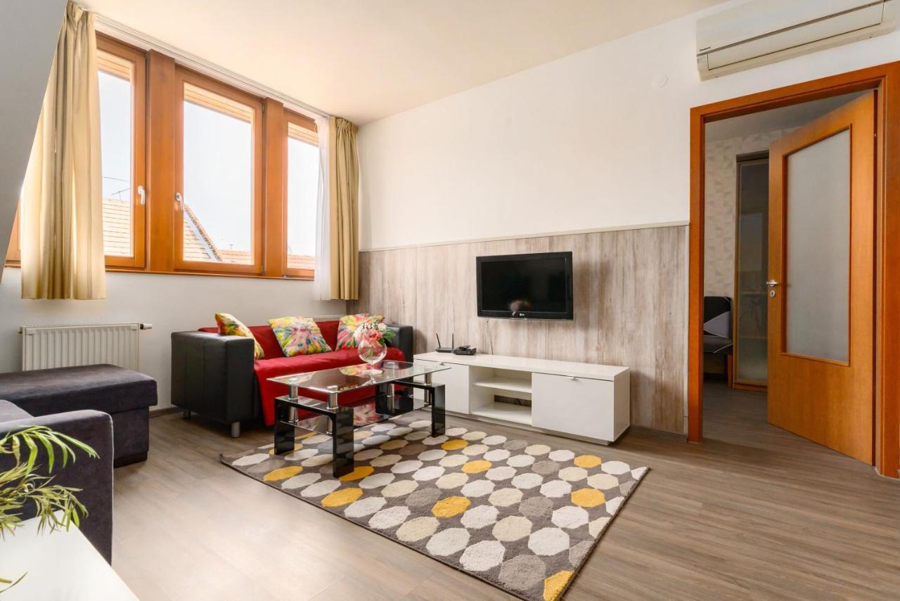Lovag Charming Apartment In The Center-Ac Budapesta Exterior foto